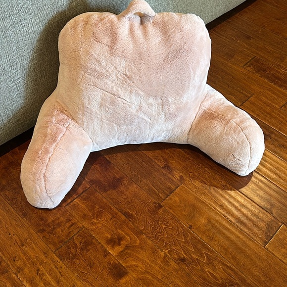 Light Pink Pillow - Picture 1 of 2